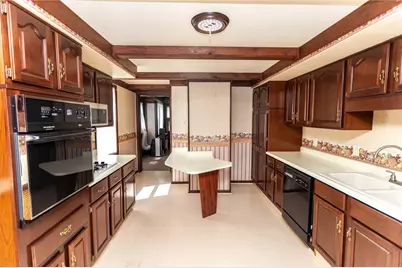 700 N Main St, German Township, PA 15461 - Photo 14