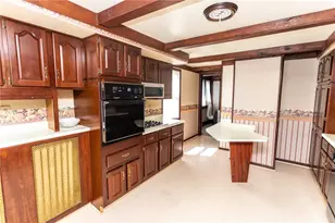 700 N Main St, German Township, PA 15461 - Photo 10