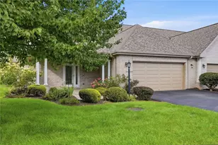 126 Woodlands Tr, West Deer, PA 15044 - Photo 4