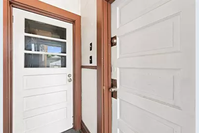 502 Broadway Ave, McKees Rocks, PA 15136 - Photo 8