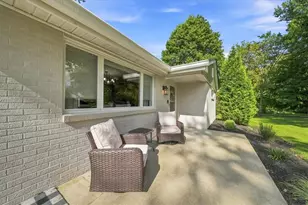 610 Terrace Ave, Beaver, PA 15009 - Photo 2