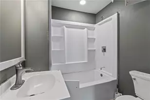 7087 Baptist Rd, Bethel Park, PA 15102 - Photo 6