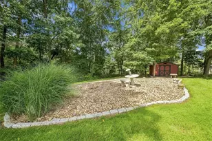 1217 Pleasant St, Raccoon Township, PA 15001 - Photo 24