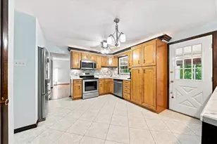1217 Pleasant St, Raccoon Township, PA 15001 - Photo 10