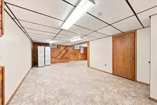 1217 Pleasant St, Raccoon Township, PA 15001 - Photo 20