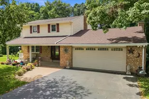 1217 Pleasant St, Raccoon Township, PA 15001 - Photo 32