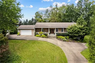 4 Sunnyside Ave, Collier Township, PA 15106 - Photo 2