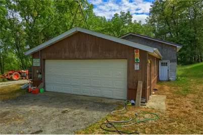 5937 Portersville Rd, Perry Township, PA 16051 - Photo 12