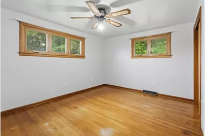 425 Spring Rd, Centerville, PA 15417 - Photo 20