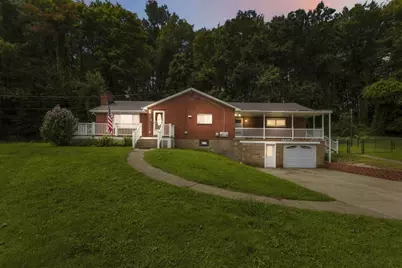 425 Spring Rd, Centerville, PA 15417 - Photo 2
