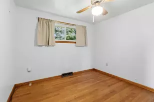 425 Spring Rd, Centerville, PA 15417 - Photo 18