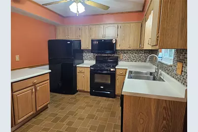 1501 Meade Ave, New Kensington, PA 15068 - Photo 10