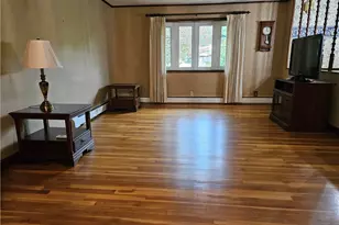 1501 Meade Ave, New Kensington, PA 15068 - Photo 4