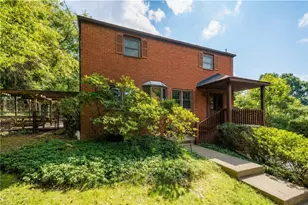 628 Orchard Hill Dr, Pittsburgh, PA 15238 - Photo 4