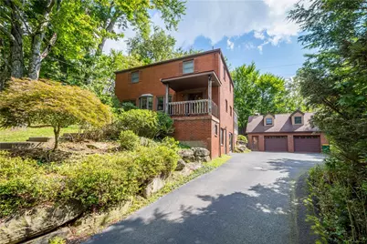 628 Orchard Hill Dr, Pittsburgh, PA 15238 - Photo 2