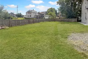 11 W Rear Terrace Ave, New Castle, PA 16102 - Photo 6