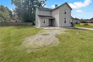 11 W Rear Terrace Ave, New Castle, PA 16102 - Photo 4