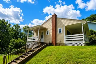 564 Lougeay Rd, Pittsburgh, PA 15235 - Photo 24