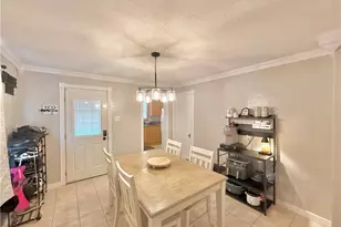 935 Hazel St, New Castle, PA 16101 - Photo 8