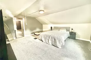 935 Hazel St, New Castle, PA 16101 - Photo 16