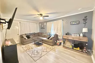 935 Hazel St, New Castle, PA 16101 - Photo 4
