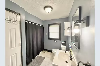 935 Hazel St, New Castle, PA 16101 - Photo 14