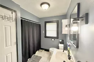 935 Hazel St, New Castle, PA 16101 - Photo 14