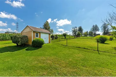 167 Oglevee Ln, Dunbar Township, PA 15425 - Photo 8