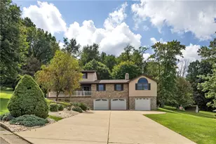 123 Maryland Pl, Jeannette, PA 15644 - Photo 2
