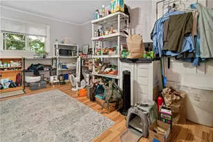 7709 Juniata St, Pittsburgh, PA 15218 - Photo 10
