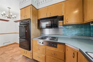 204 Liberty, Rostraver, PA 15012 - Photo 30