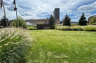 112 Washington Pl, Pittsburgh, PA 15219 - Photo 40