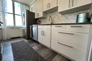 112 Washington Pl, Pittsburgh, PA 15219 - Photo 16
