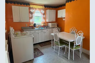 14 E Church Street, Masontown, PA 15461 - Photo 2