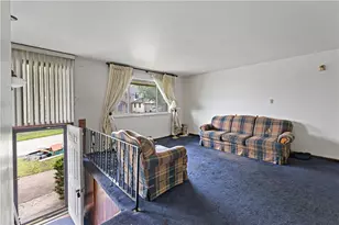632 Monaca Rd, Hopewell Township, PA 15001 - Photo 4