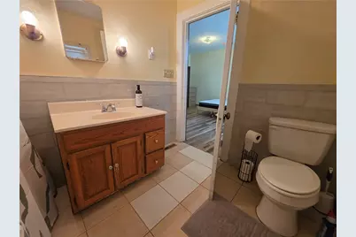 703 E 14th Ave #1, Homestead, PA 15120 - Photo 8
