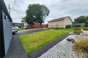 1105 Prescott St, White Oak, PA 15131 - Photo 14