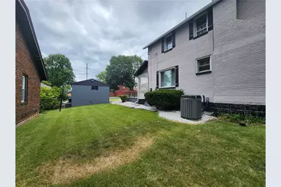 1105 Prescott St, White Oak, PA 15131 - Photo 6