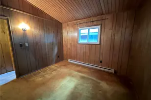 188 Sky Top Rd, Bullskin Township, PA 15610 - Photo 12