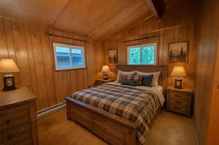 188 Sky Top Rd, Bullskin Township, PA 15610 - Photo 10