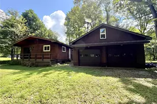 188 Sky Top Rd, Bullskin Township, PA 15610 - Photo 2