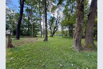 188 Sky Top Road, Bullskin Township, PA 15610 - Photo 4