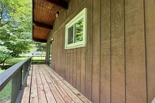 188 Sky Top Rd, Bullskin Township, PA 15610 - Photo 6