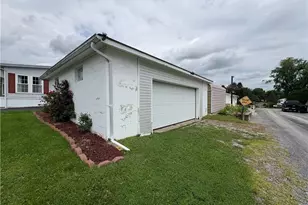 300 Logan St, Punxsutawney Area School District, PA 15767 - Photo 18