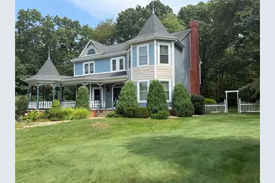 116 Sturbridge Ln, Adams Township, PA 16033 - Photo 2
