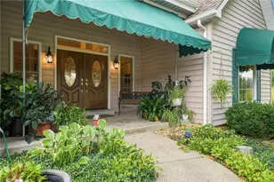 5015 Prides Ct, Murrysville, PA 15668 - Photo 2