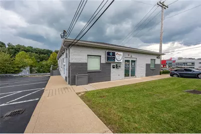 621 N 4th Street, Jeannette, PA 15644 - Photo 6