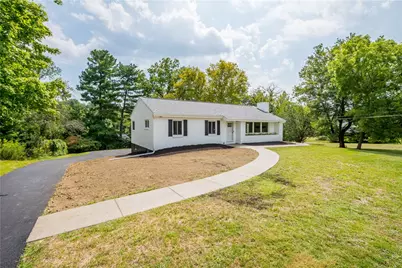 207 Grandview Drive, Peters Township, PA 15317 - Photo 4