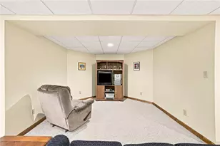 1401 Baldwin Ln, Unity Township, PA 15601 - Photo 34
