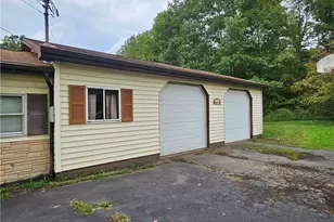 207 Calico Rd, West Sunbury, PA 16061 - Photo 2